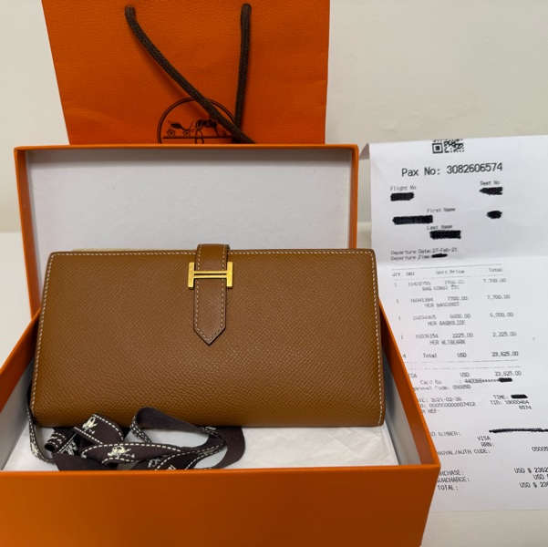 愛馬仕Bearn金棕色配金扣長夾-17