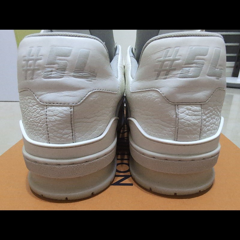 LV trainer 白牛仔-6