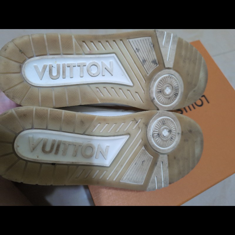 LV trainer 白牛仔-12