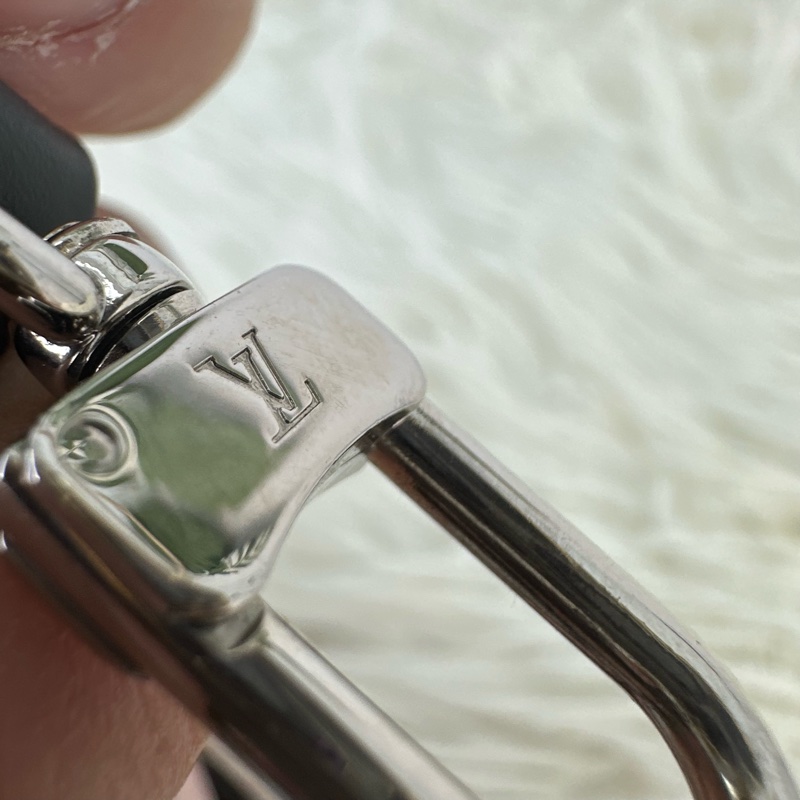 LV Petit Sac Plat 水波紋粉色琴譜包-18