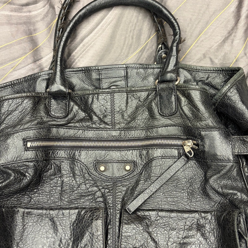 {年前限時清衣櫥啦！｝Balenciaga 巴黎世家 經典包 中古品-1