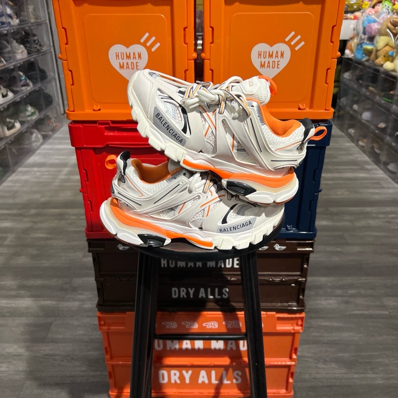 巴黎世家track白橙LED款Eu36-1