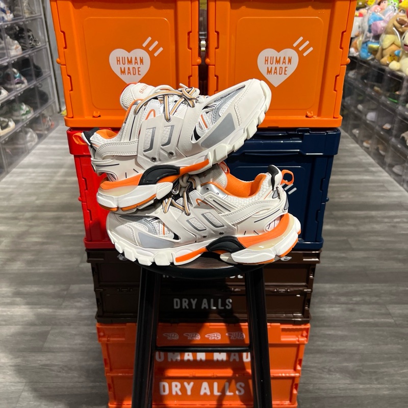 巴黎世家track白橙LED款Eu36-2