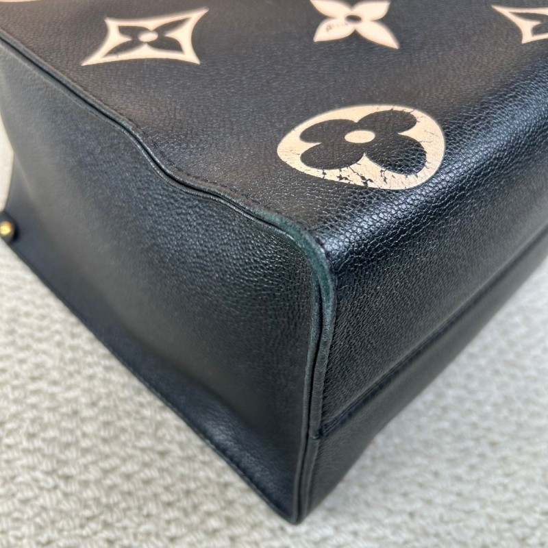 LV路易威登 Onthego 黑白老花托特包 經典老花壓紋 黑色配色 牛皮材質 金色五金 手提斜挎兩用 容量大 日常通勤、逛街都很實用 百搭不挑人-18