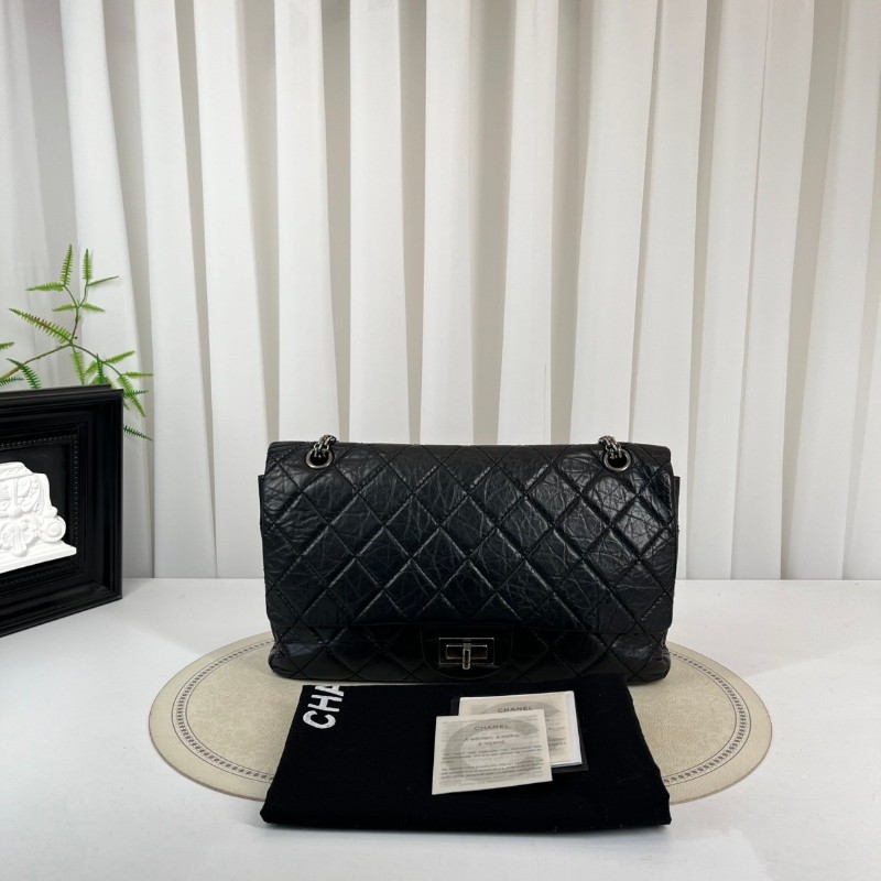 CHANEL香奈兒 12開 2.55大號 黑銀菱格油蠟牛皮雙蓋包 紅色內裡 容量大 經典款耐造百搭-5