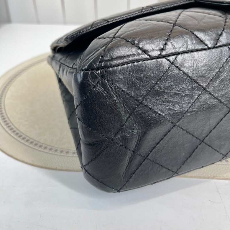 CHANEL香奈兒 12開 2.55大號 黑銀菱格油蠟牛皮雙蓋包 紅色內裡 容量大 經典款耐造百搭-19