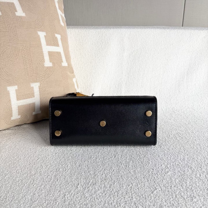 YSL Cannage編織手提斜背包22*17*10 98新配件鑰匙鎖 塵袋-4