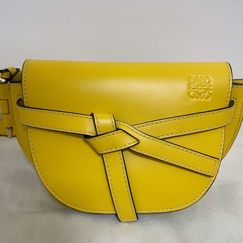 Loewe羅意威 mini gate 馬鞍包-1