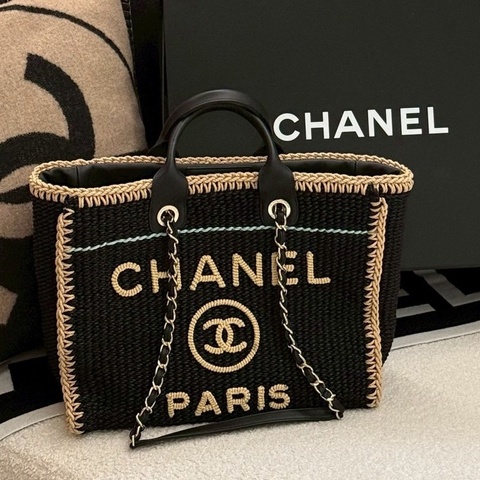 香奈兒編織海灘托特包/黑