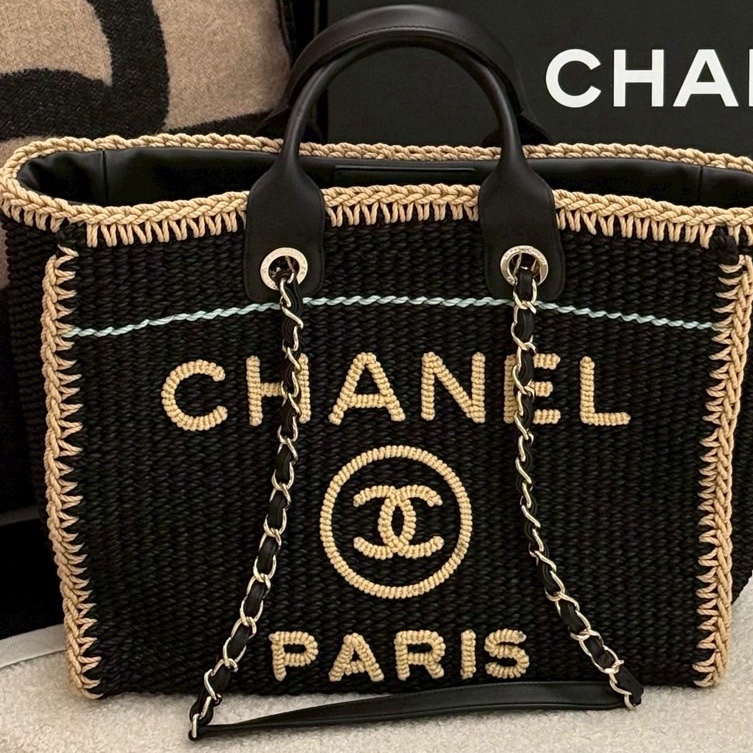 香奈兒編織海灘托特包/黑-15