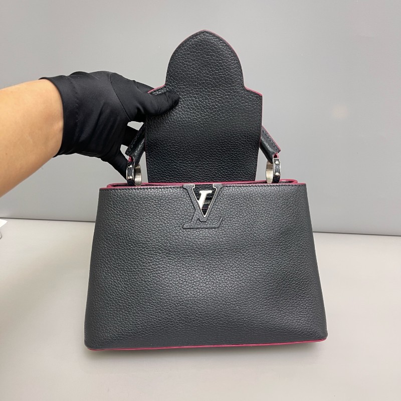 LV路易威登Capucines bb深藍色全皮包-7