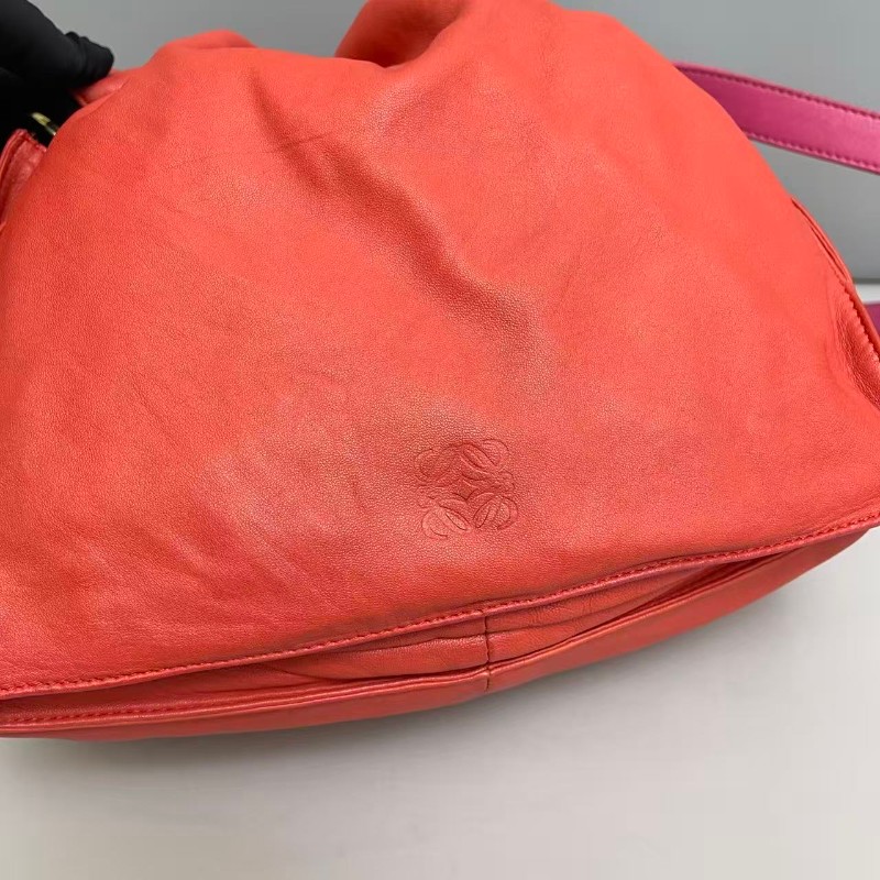 Loewe羅意威 全皮流蘇福袋包-8