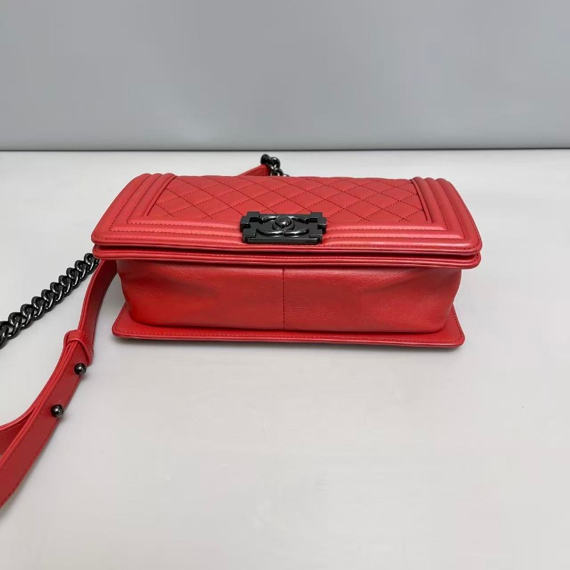 Chanel leboy中號紅色菱格牛皮-3