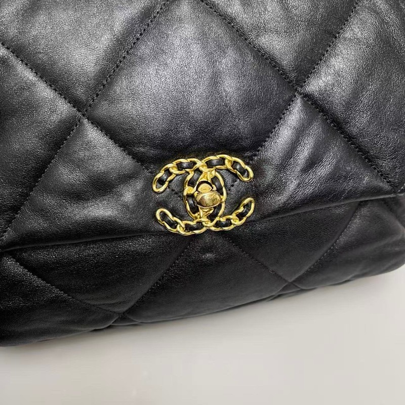 Chanel 19Bag中號黑金全皮菱格紋斜背包-5