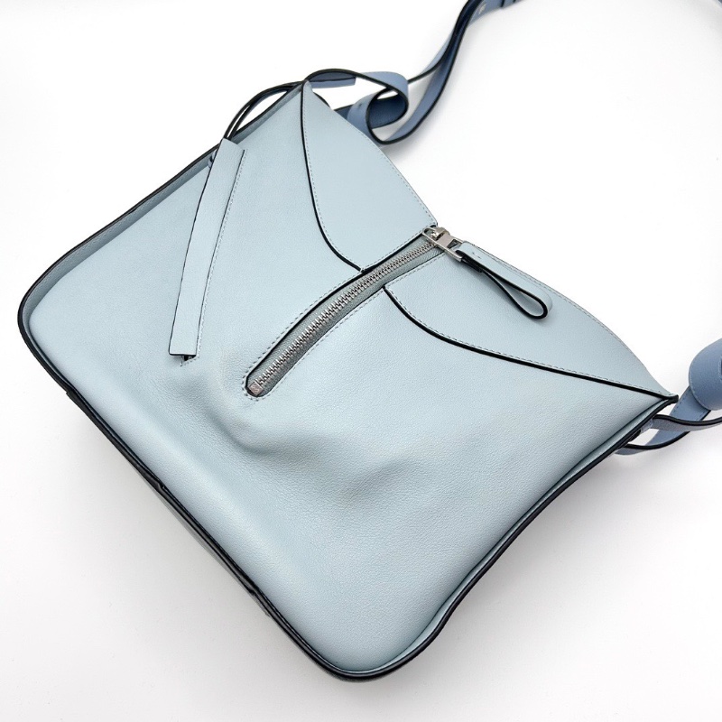 LOEWE Hammoc淺藍色吊床包26*24*14 98新配件塵袋-5