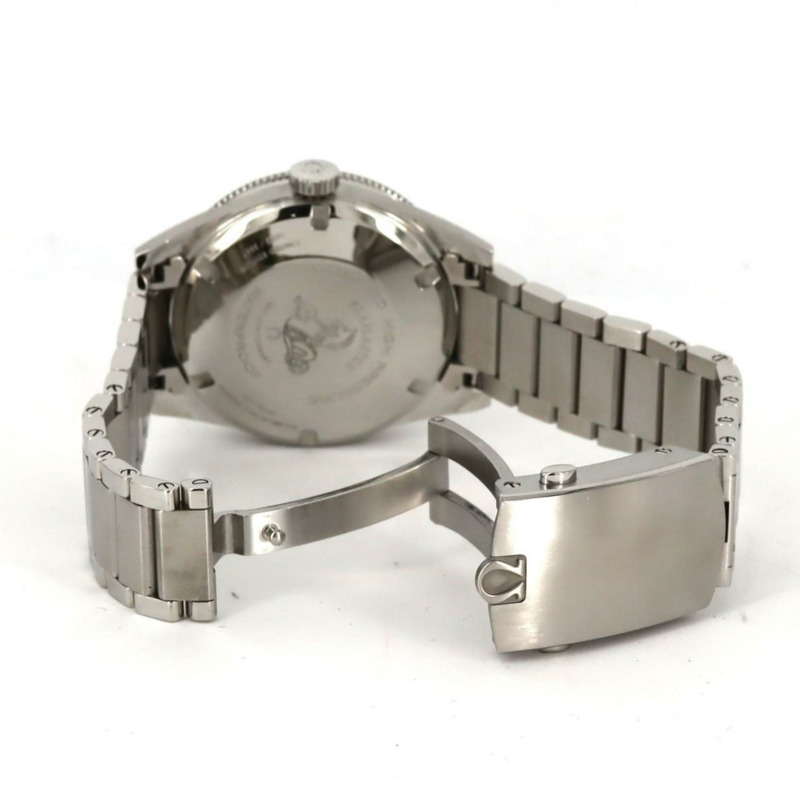 歐米茄 1957 三部曲 海馬 300 60 週年限量版 234.10.39.20.01.001 不鏽鋼自動腕錶-4