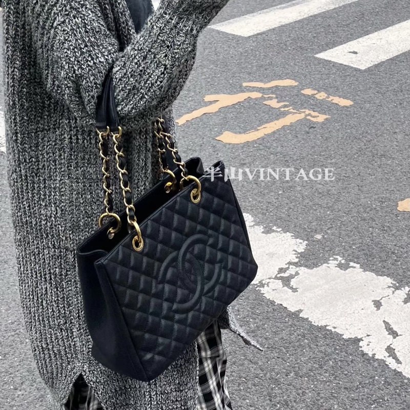 🉑肩背 #荔枝皮 #超甜價💰 香奈兒gst黑金托特包 中號-5