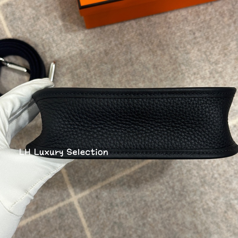 HERMÈS Mini Evelyne黑銀K刻                                                【低調卻藏不住的高級感🖤】-5