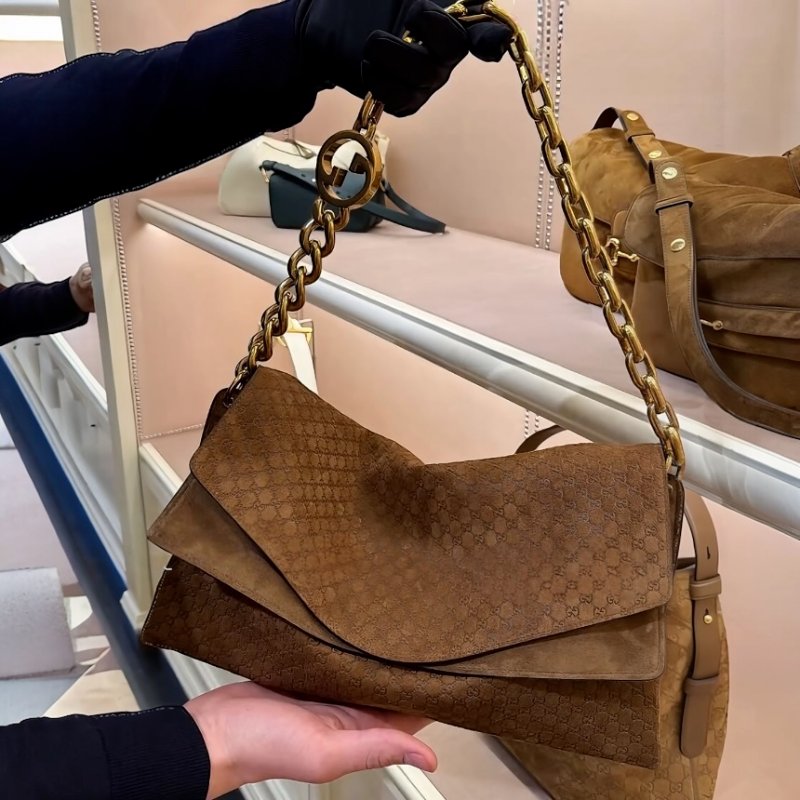 🎊新年特賣🧧Gucci 857362 雙層結構 GG 壓紋麂皮大號鏈條肩背包 棕色-9