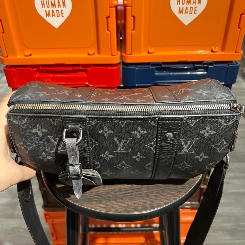 Lv city keepall 老花斜挎包-9
