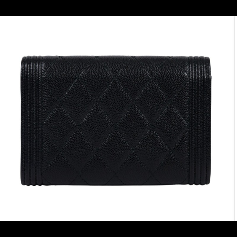 Chanel 荔枝紋黑金Boy款中夾-1