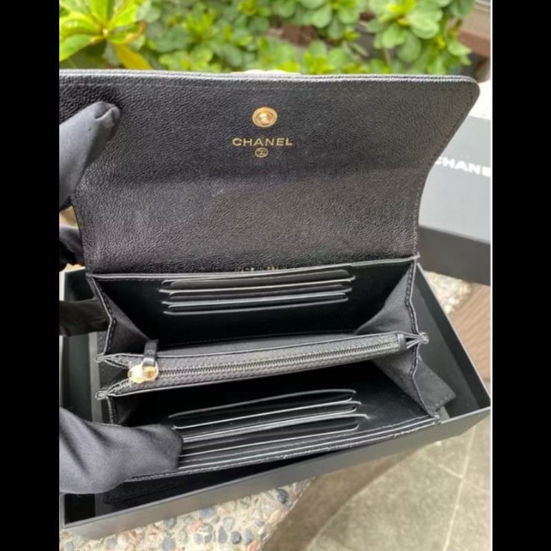 Chanel 荔枝紋黑金Boy款中夾-4