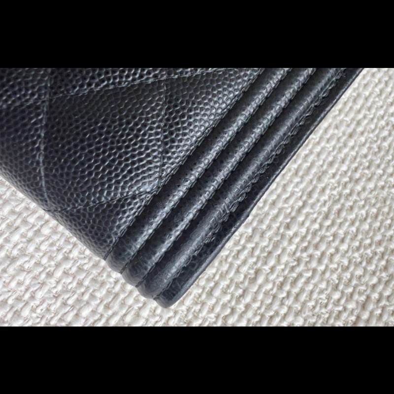 Chanel 荔枝紋黑金Boy款中夾-9