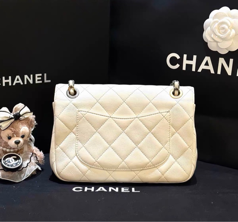 【97新 ✨ 全網最低價！】Chanel 22c限量款 白色徽章cf 大mini 鴛鴦扣 芯片款-3