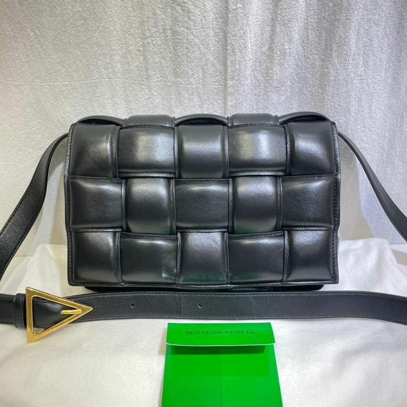 【包稅】BOTTEGA VENETA 帶襯墊的磁帶袋-0