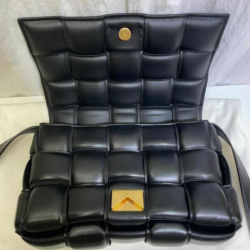 【包稅】BOTTEGA VENETA 帶襯墊的磁帶袋-4