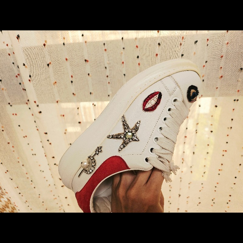 Alexander McQueen 限量精緻刺繡工藝厚底白鞋 💖-6