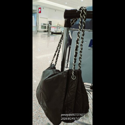 CHANEL 98新2way單肩側背／流浪背／浮雕雙C銀色皮穿鏈機場包