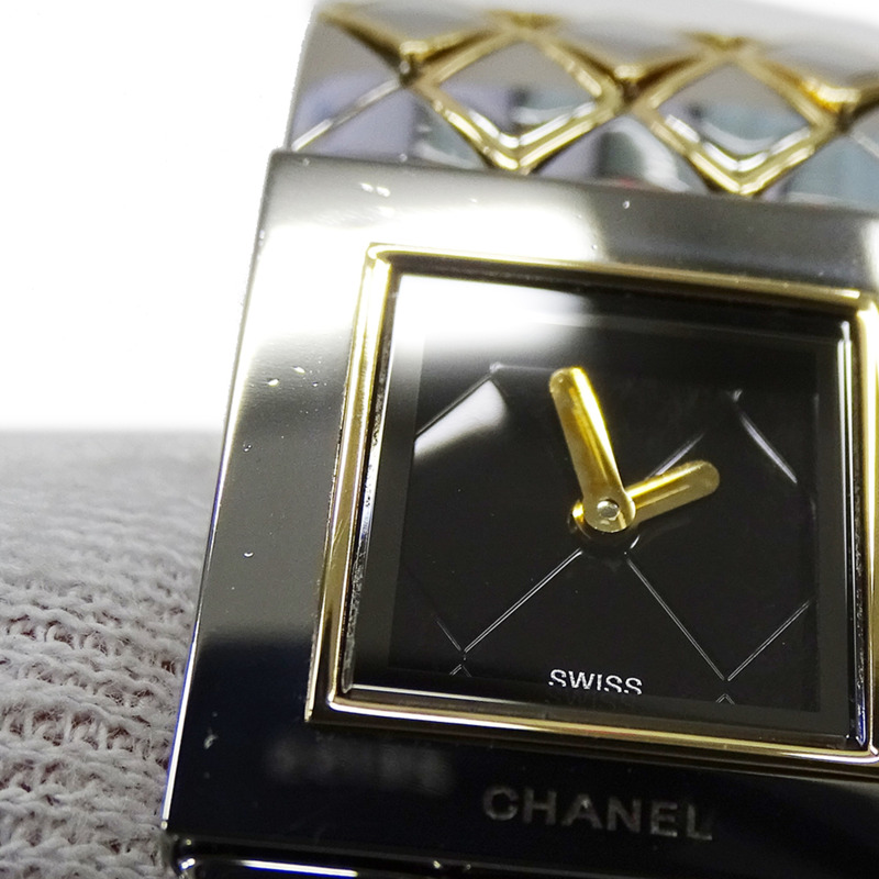 香奈兒女士絎縫石英腕錶，QZ系列不鏽鋼、金色和黃金材質，H0475，方形，拋光-15
