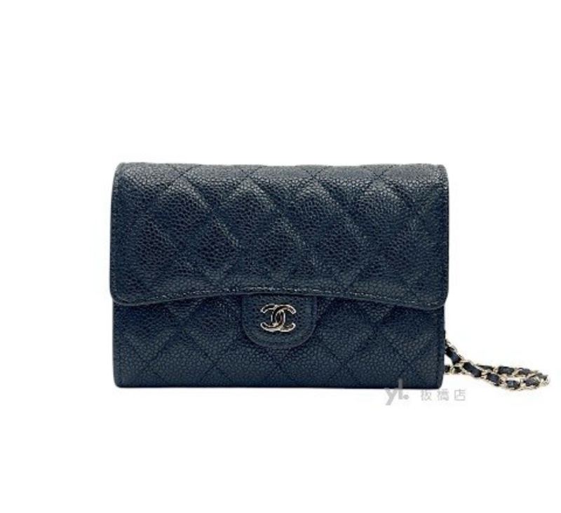 CHANEL 黑荔枝金釦斜背皮夾小包-6