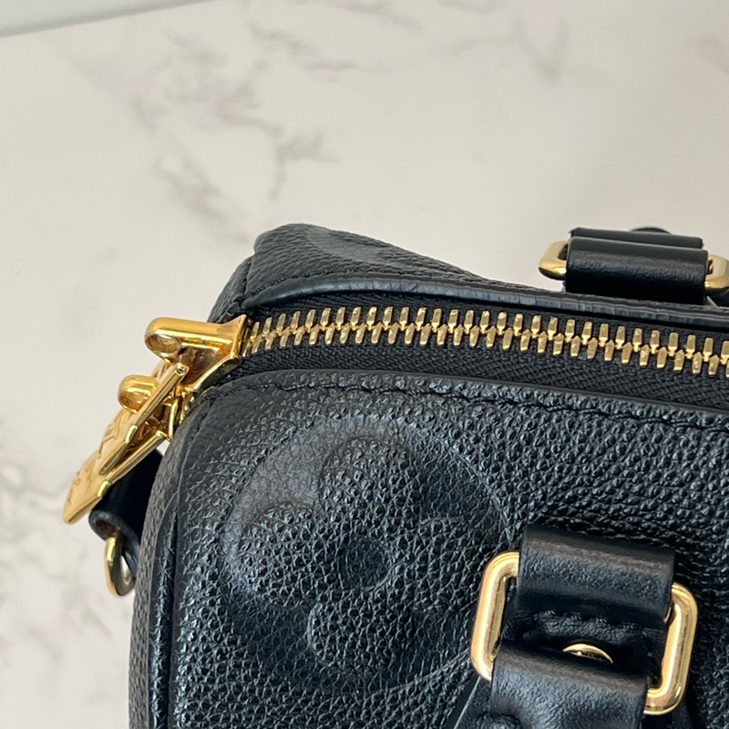 💗香緹國際精品💗 771 LV speedy 20 黑壓紋-2