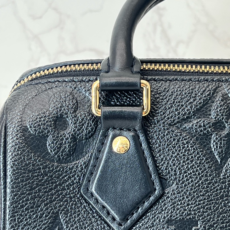 💗香緹國際精品💗 771 LV speedy 20 黑壓紋-6