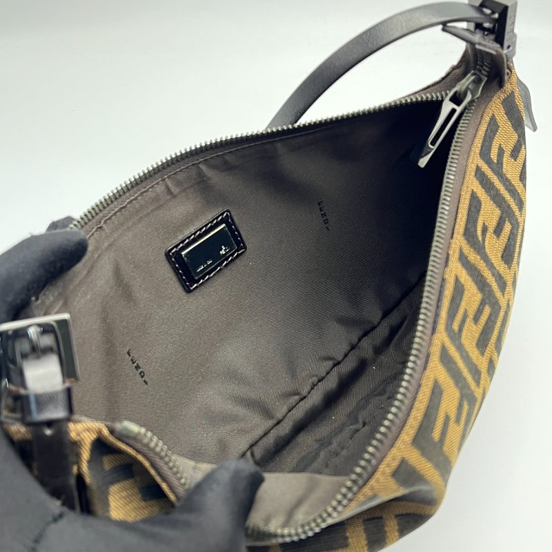 🏷Fendi老花漁夫包-8