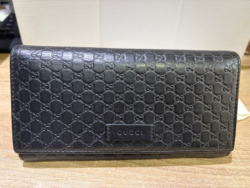 GUCCi經典壓紋牛皮翻蓋長夾 （黑色）-6