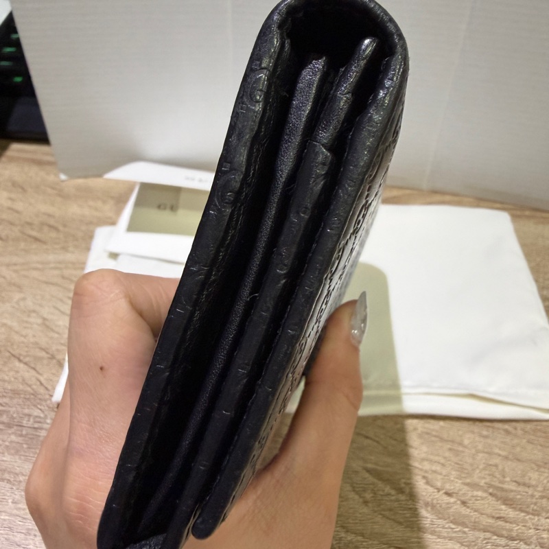 GUCCi經典壓紋牛皮翻蓋長夾 （黑色）-10