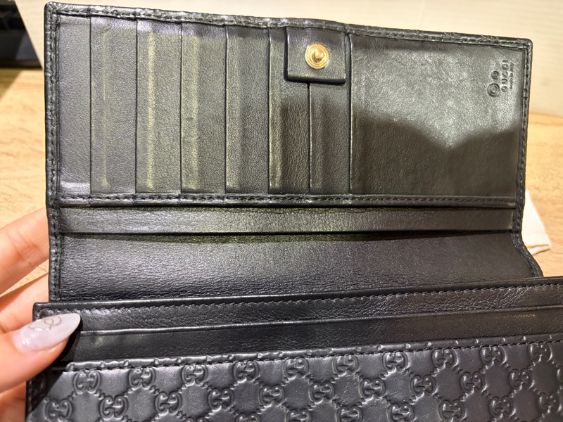 GUCCi經典壓紋牛皮翻蓋長夾 （黑色）-14
