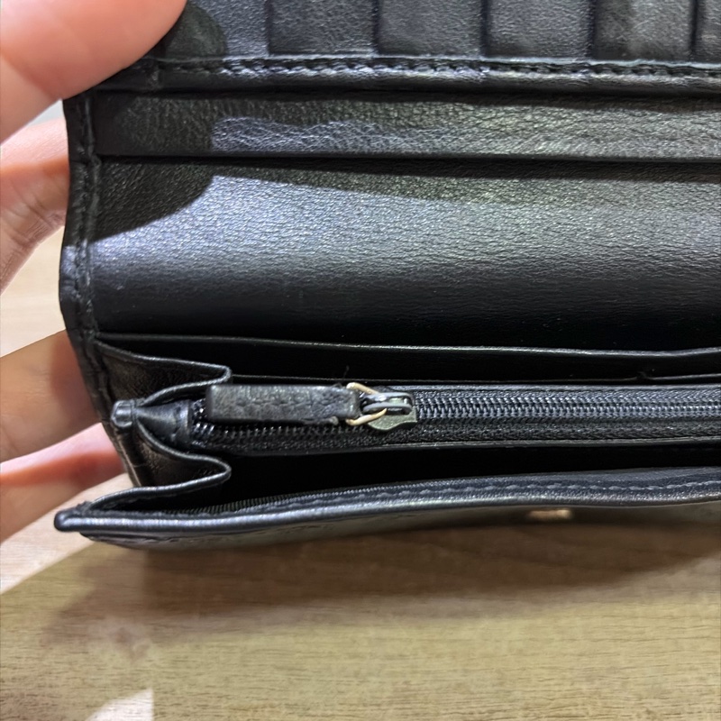 GUCCi經典壓紋牛皮翻蓋長夾 （黑色）-16