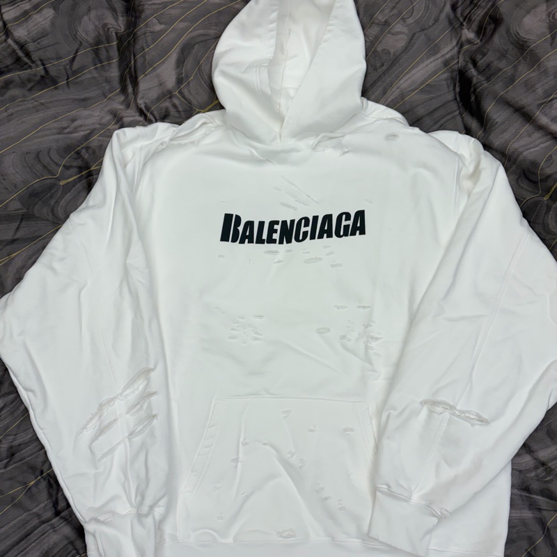 ｛年前限時清衣櫥啦！｝Balenciaga 巴黎世家 破壞長帽T 全新-0