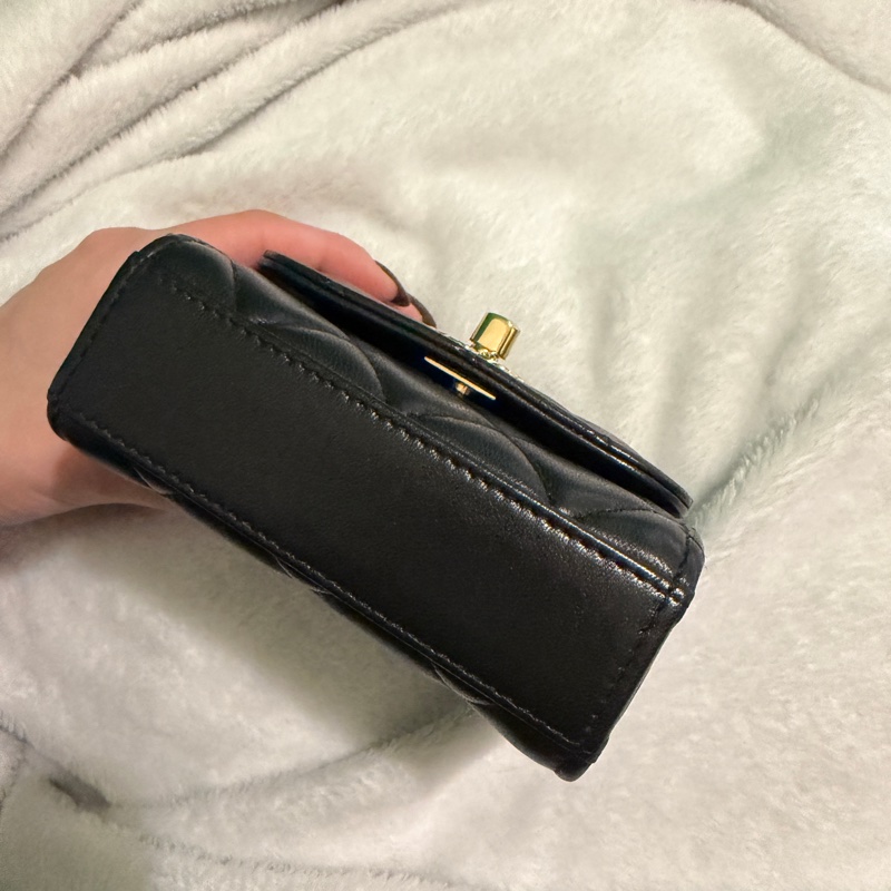 Chanel trendy cc mini浮雕logo款 極少見-4