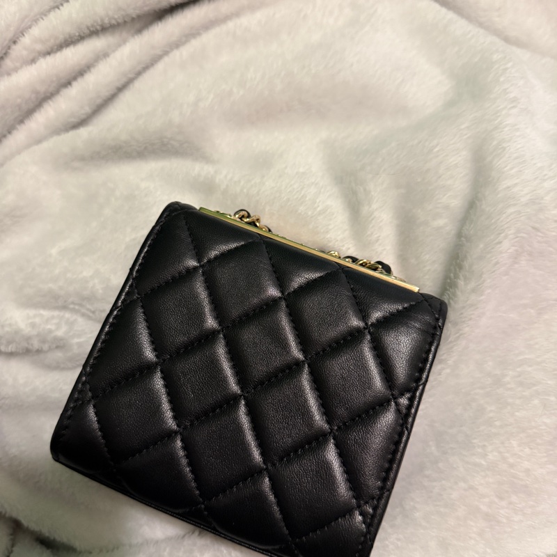Chanel trendy cc mini浮雕logo款 極少見-7