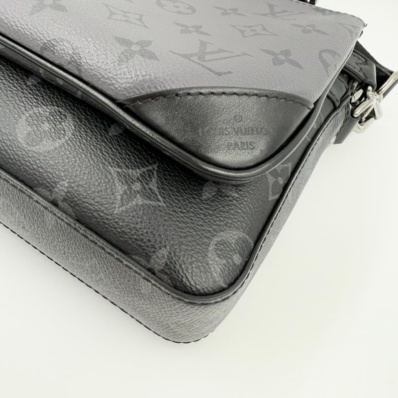 Louis Vuitton - 黑灰原花Trio黑武士三合一郵差包-9