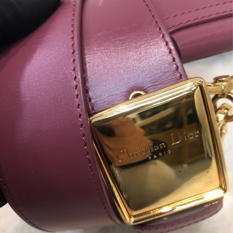 Dior 棗紅色蒙田相機袋  XC195-7