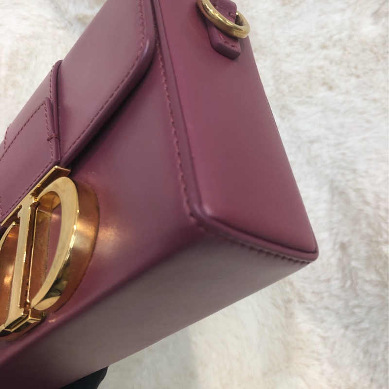 Dior 棗紅色蒙田相機袋  XC195-10