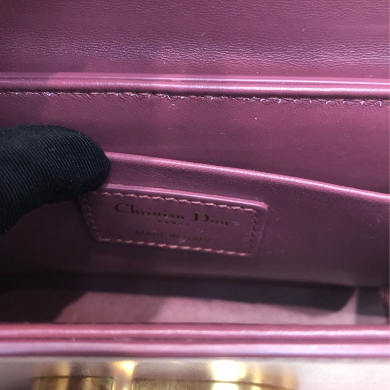 Dior 棗紅色蒙田相機袋  XC195-26