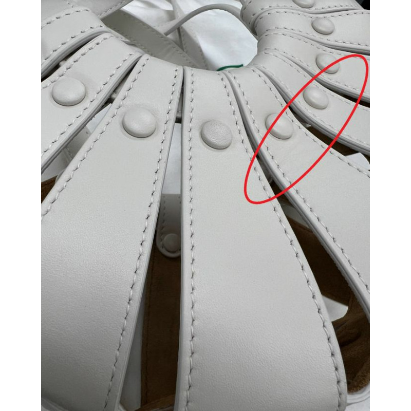 【包稅】BOTTEGA VENETA 翻新白色貝殼包 651819VMAUH9018-1