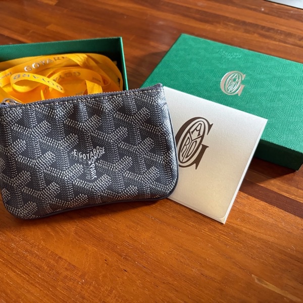 Goyard 鑰匙包(全配）灰色 二手-7